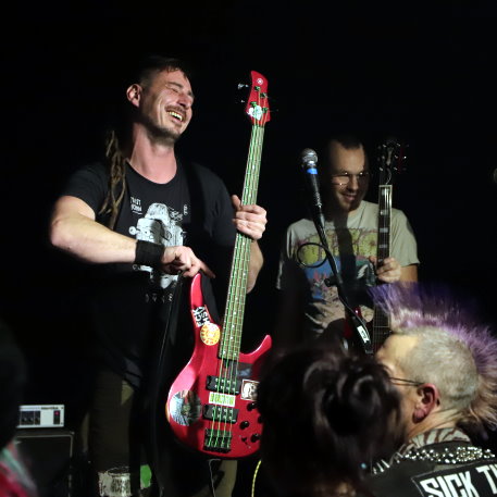 Wildwuchs (D, Plauen) Punkerklaus - Alte Kaffeeroesterei, Plauen - 6. Dezember 2024 (7).JPG